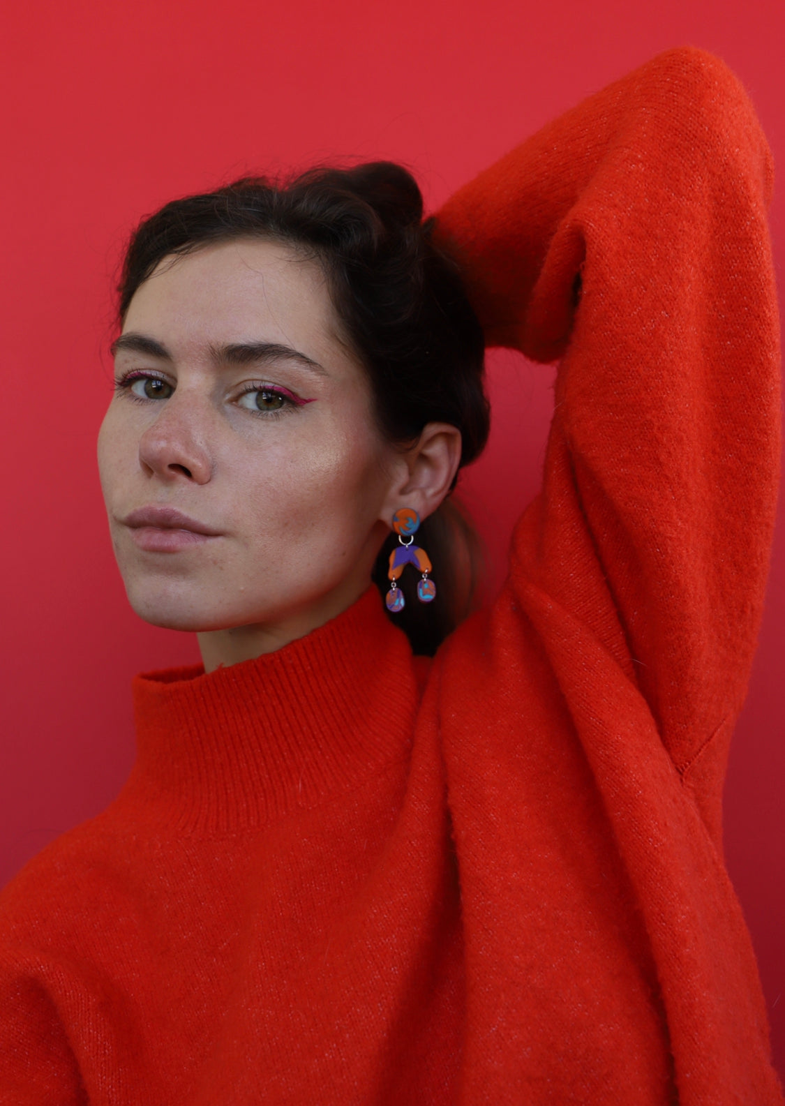 Dangle earrings