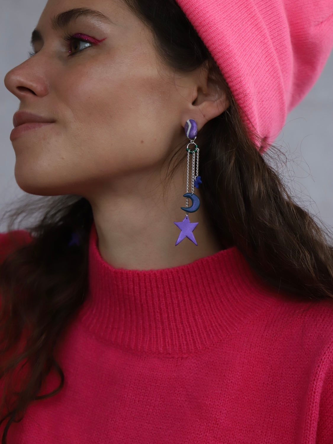 Long earrings with stars